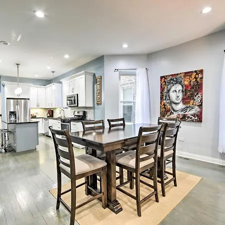Chicago Vacation Rental Apt About 7 Mi To Downtown Exterior photo
