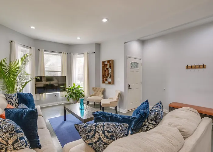 Chicago Vacation Rental Apt About 7 Mi To Downtown